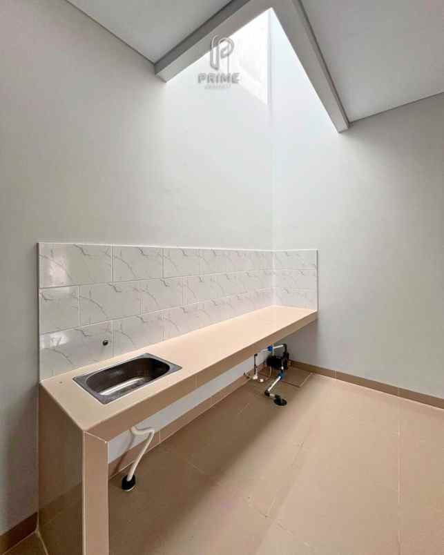 rumah 800 jutaan di jagakarsa jakarta selatan