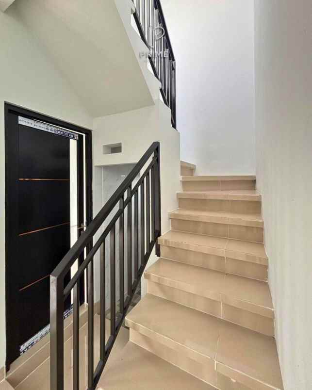 rumah 800 jutaan di jagakarsa jakarta selatan