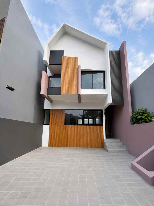 rumah baru 2 lantai di bintaro sektor 9 cuma rp2 9 m