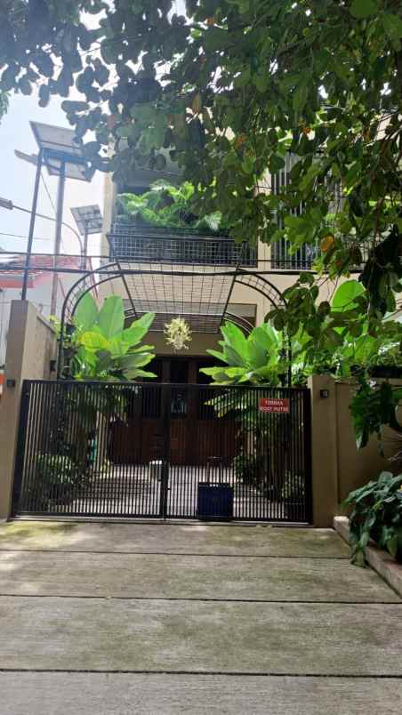 rumah baru dalam komplek pupr lebak bulus jaksel