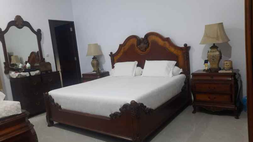 rumah baru dalam komplek pupr lebak bulus jaksel