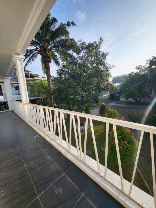 rumah baru dalam town house di cireunde