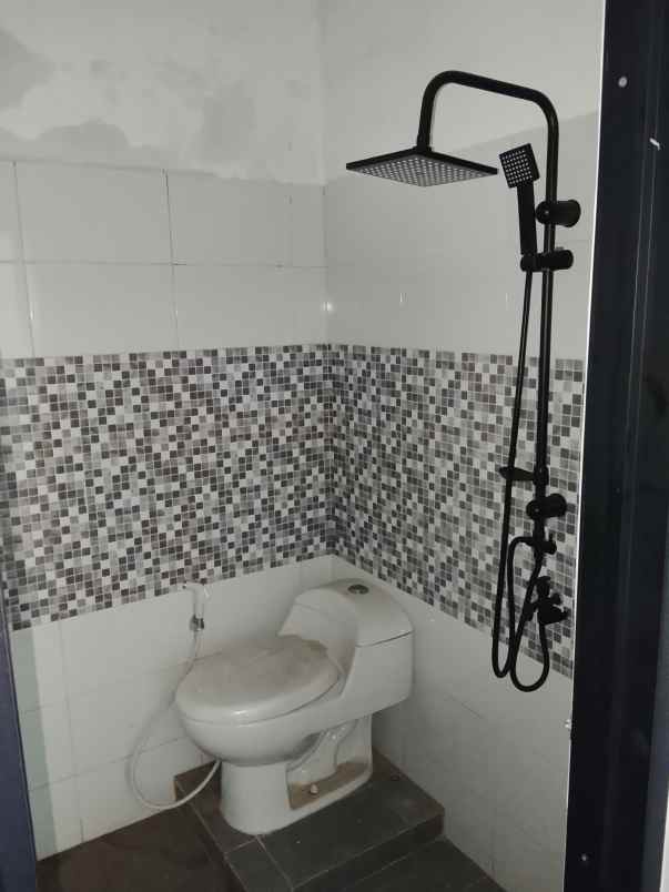 rumah baru dijual cemuning mustika jaya bekasi