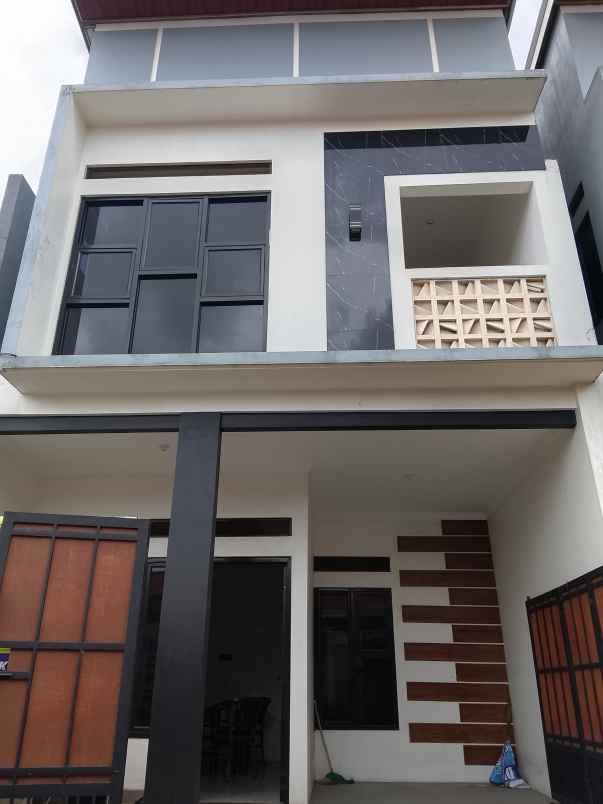 rumah baru dijual cemuning mustika jaya bekasi