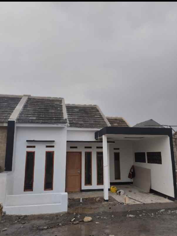 rumah baru dijual di katapang kiara kinasihan bandung