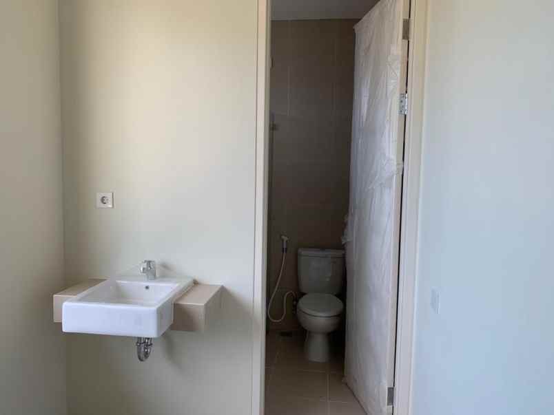 rumah baru gress 2 lantai northwest park citraland