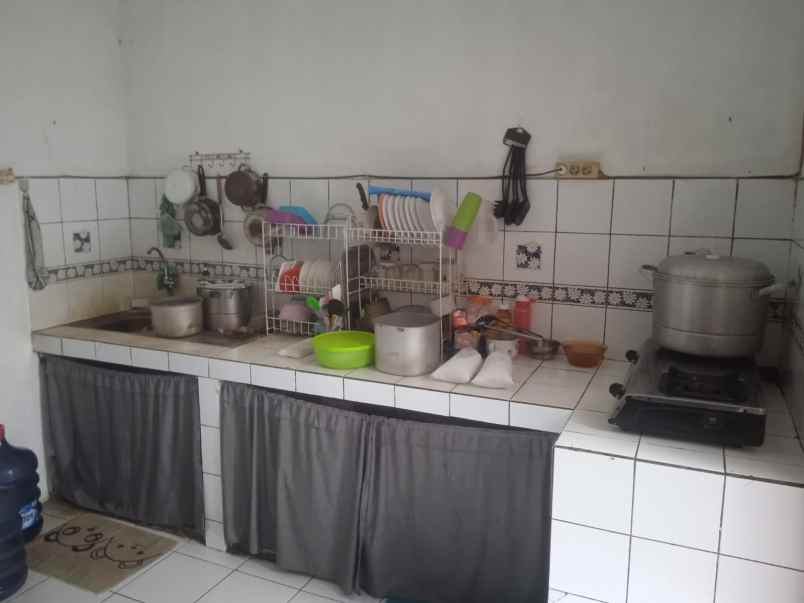 rumah bebas banjir dijual di jalan asem kunciran