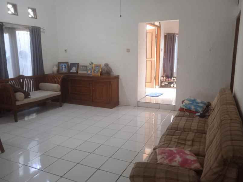 rumah bebas banjir dijual di jalan asem kunciran