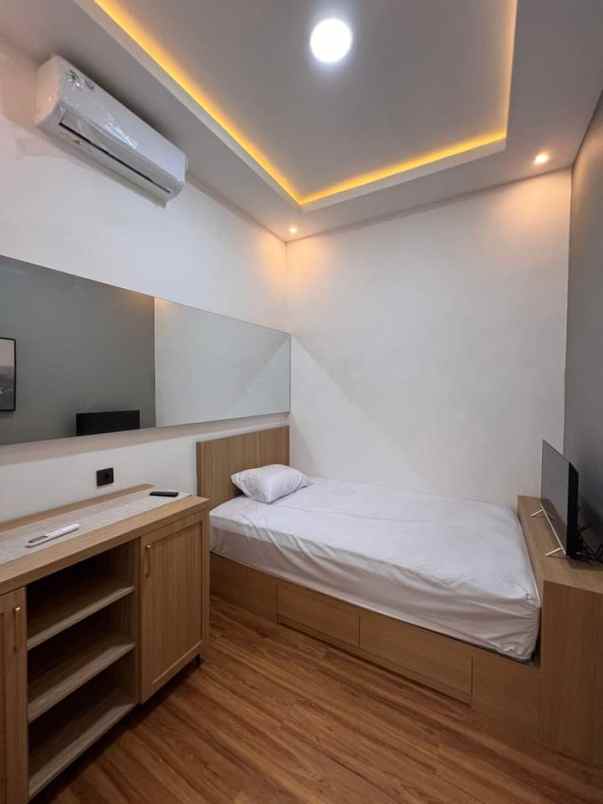 rumah cantik kota baru parahyangan padalarang bandung