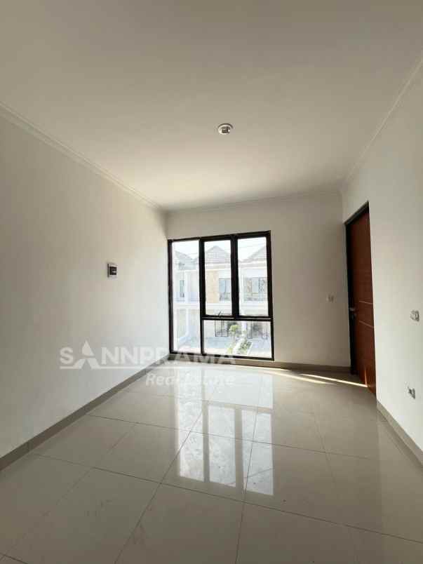 rumah cantik siap huni di harjamukti depok dp 0 reno