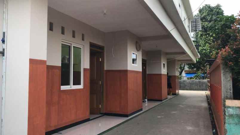 rumah cipayung depok