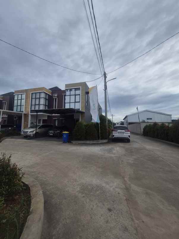 rumah cluster baru one gate system di cikunir bekasi