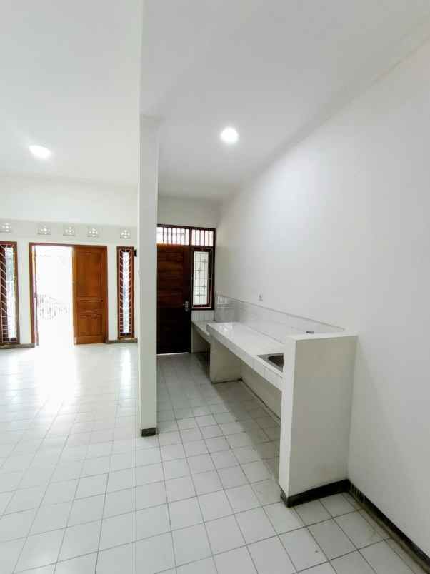 rumah dalam perumahan di purwomartani kalasan sleman