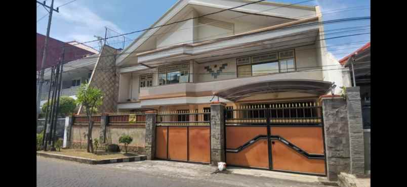 rumah darmo permai selatan