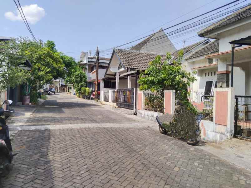 rumah dekat undip tembalang semarang