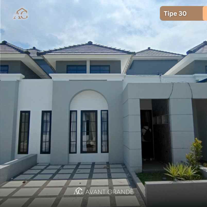 rumah di grand azalia 30