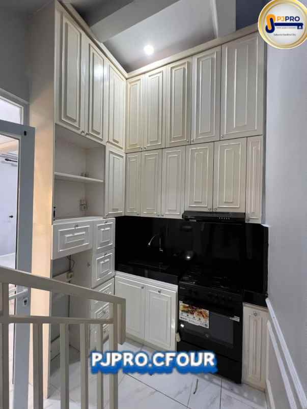 rumah di jagakarsa jaksel