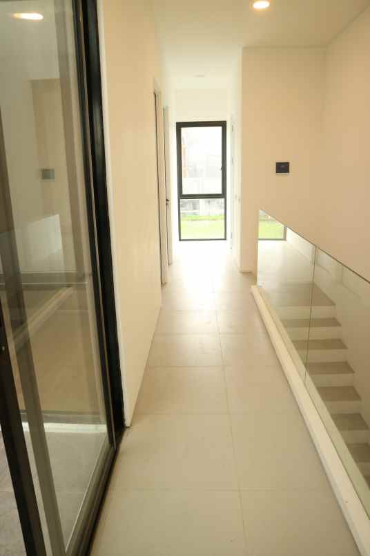 rumah dian istana spec premium nego