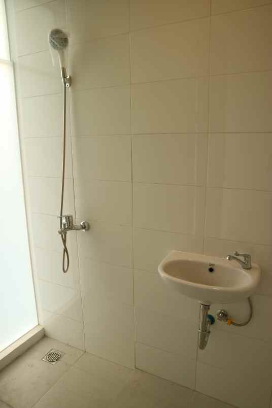 rumah dian istana spec premium nego