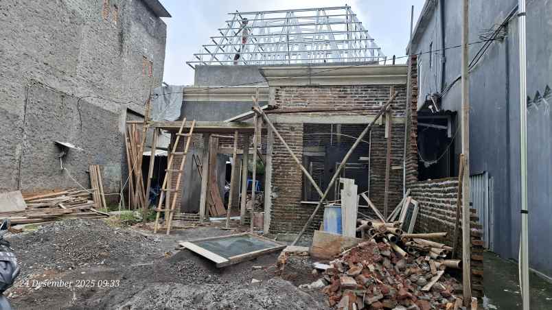 rumah dijual america clasic strategis di banyumanik