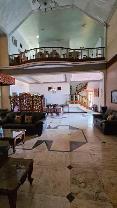 rumah dijual soponyono tenggilis mejoyo surabaya timur