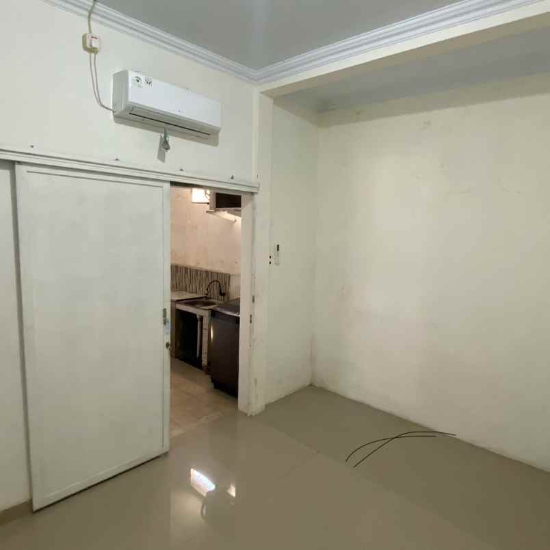 rumah dikontrakkan full furnished
