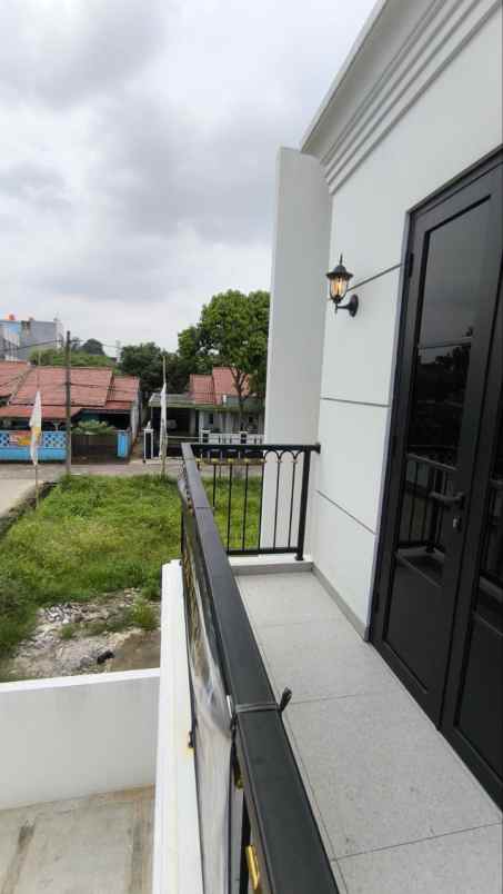 rumah eropa classic strategis di cibubur bekasi