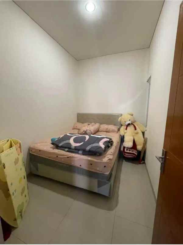 rumah full furnished di sariwangi bandung barat