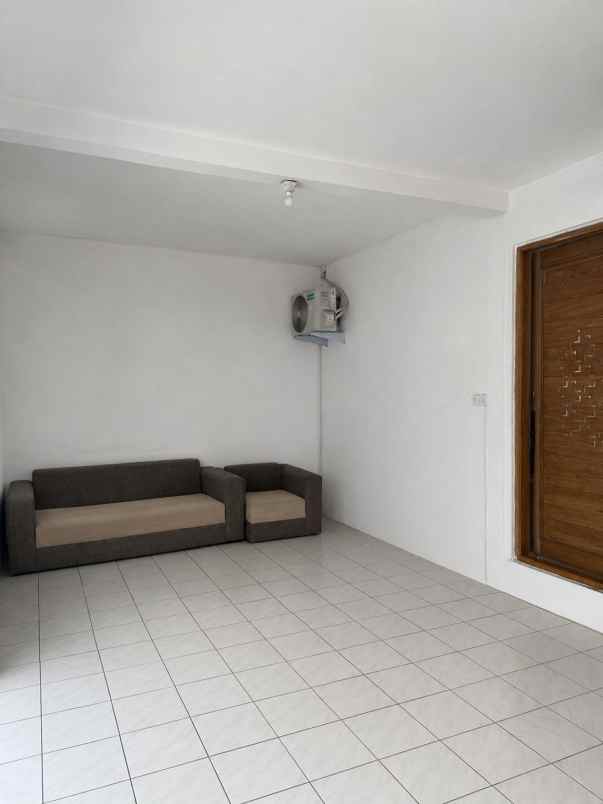 rumah harga 700juta pulo gebang jakarta timur