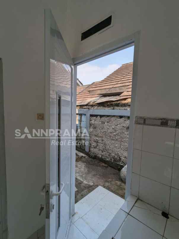 rumah hook murah ratujaya cipayung depok