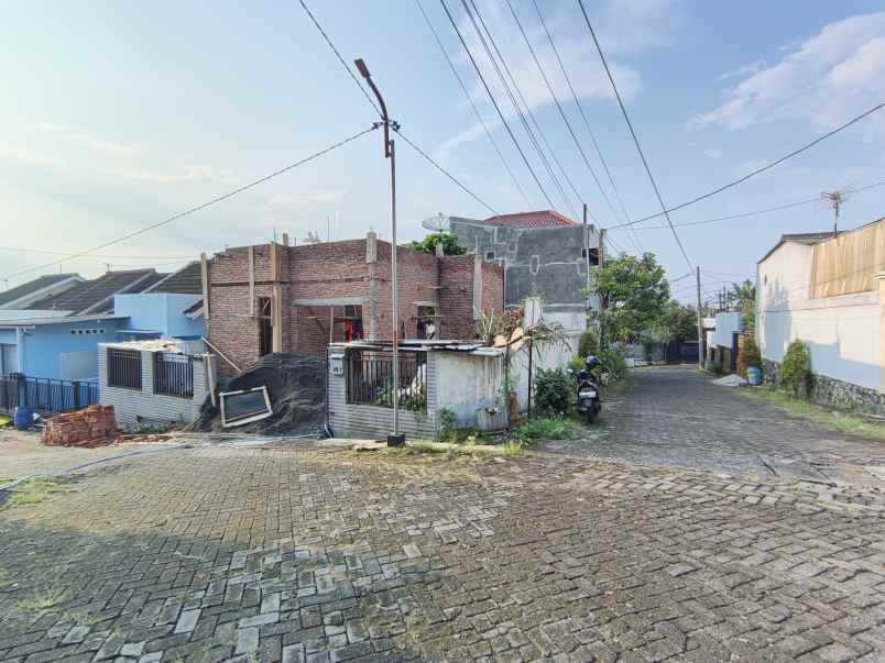 rumah hook ngaliyan semarang barat