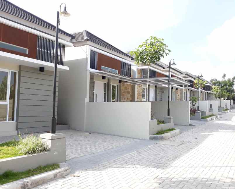rumah jalan sandubaya mandalika