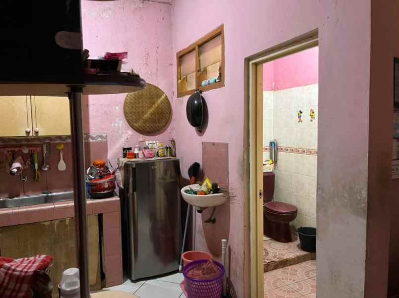 rumah jl komplek dki