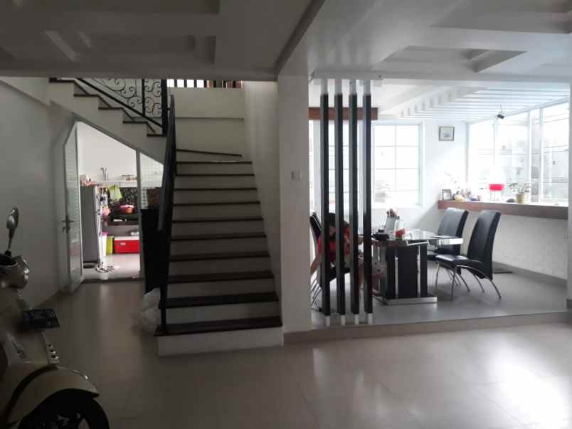 rumah jl pondok kelapa duren