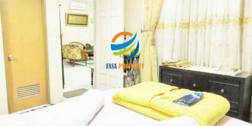 rumah jl pondok kelapa indah