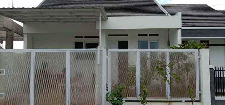 rumah jl sangkanhurip kec