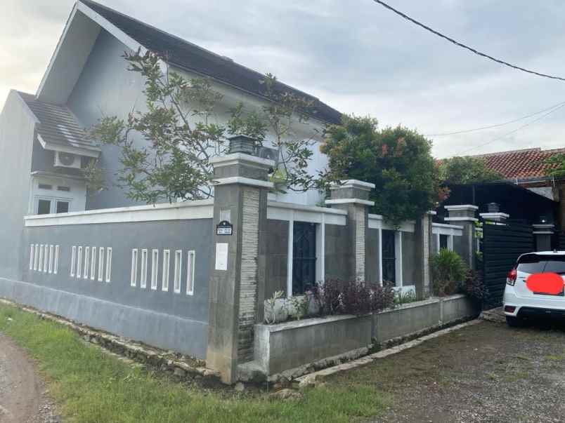 rumah komplex siap huni full renov