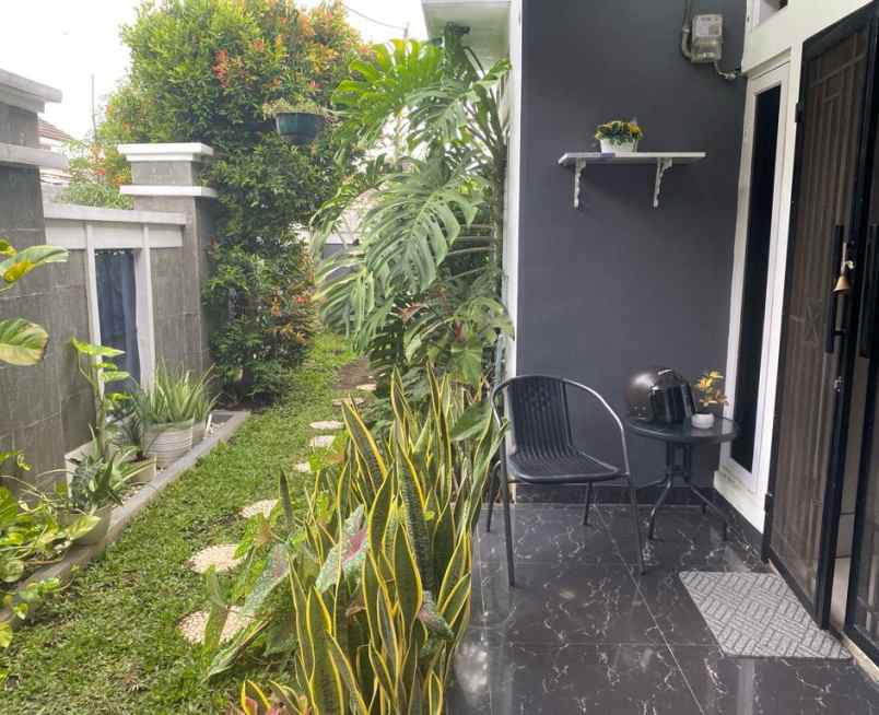 rumah komplex siap huni full renov