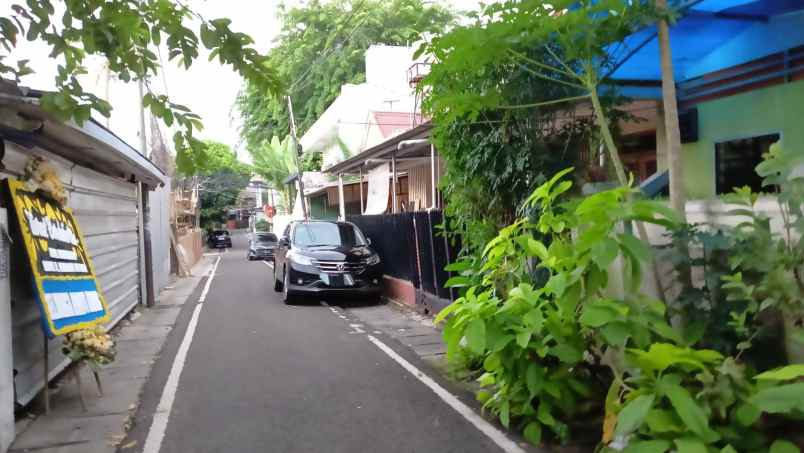 rumah lama di bendungan hilir jakarta