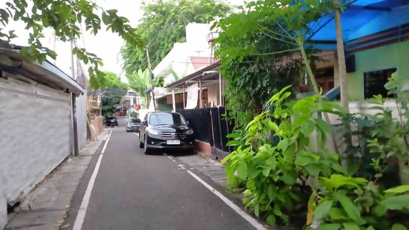 rumah lama di bendungan hilir jakarta