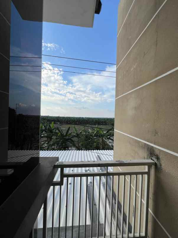 rumah lebak timur asri