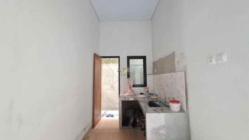 rumah limasan modern dalam cluster di kalasan