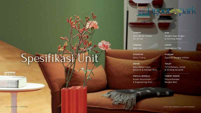 rumah mewah tepi danau di bukit golf cibubur