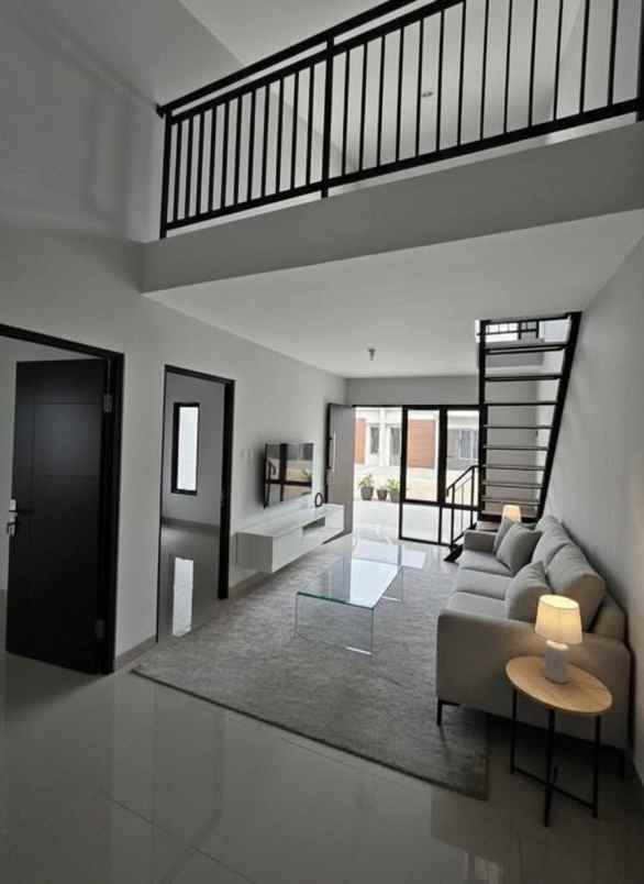 rumah mezzanine setu fasilitas lengkap