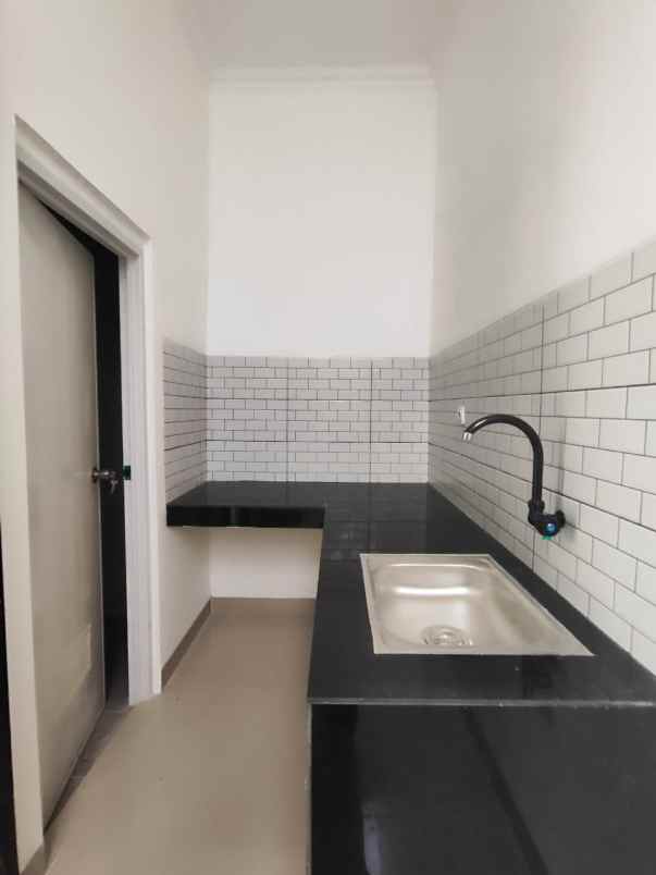 rumah minimalis 700 jutaan di bekasi jawa barat