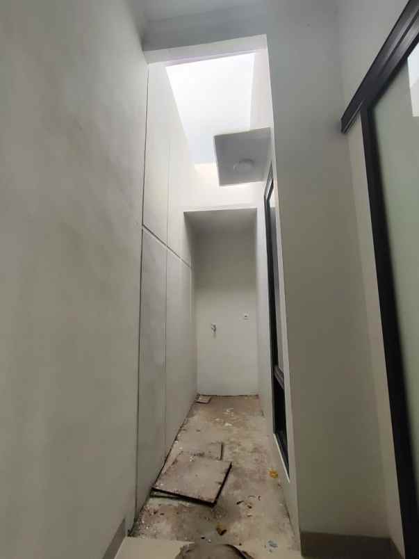 rumah minimalis 700 jutaan di bekasi jawa barat