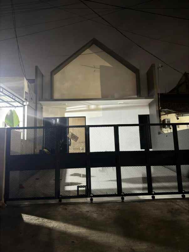 rumah minimalis 700 jutaan di bekasi jawa barat