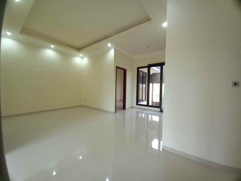 rumah modern mewah siap huni dekat binus araya