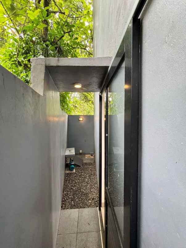 rumah modern minimalis dengan desain scandinavian