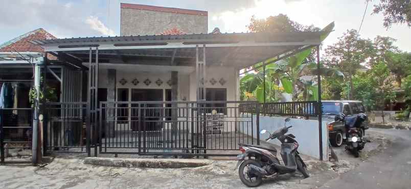 rumah murah 2 lantai siap kpr di purwomartani kalasan